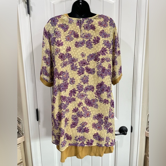 LOGO by Lori Goldstein Jacquard Woven Blouse layered with Knit Tank SIZE 1X - Picture 3 of 5